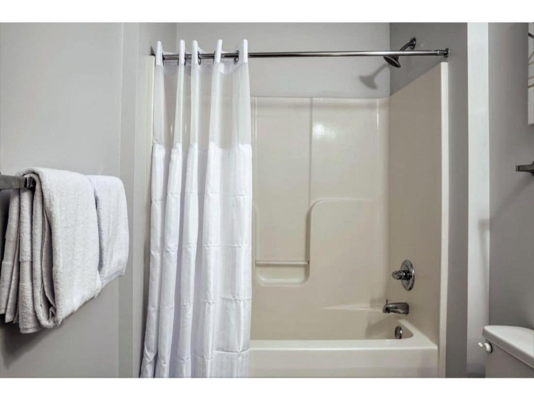 Beautiful 2Br 2Ba In The Block By Cozysuites Indianapolis Eksteriør bilde